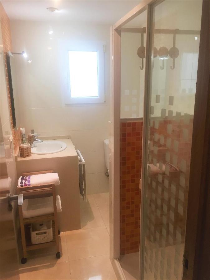 Renovated Apartment Steps Away From The Beach クリェラ エクステリア 写真