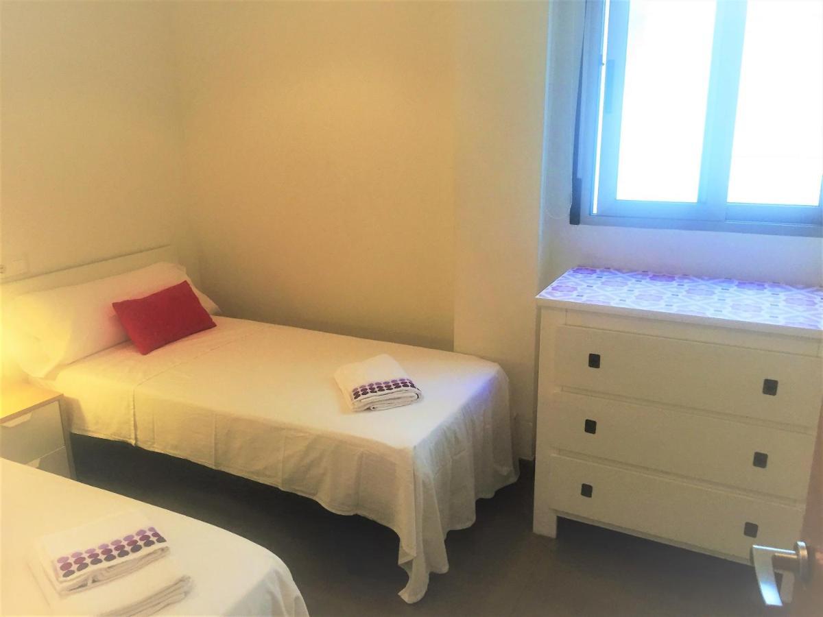 Renovated Apartment Steps Away From The Beach クリェラ エクステリア 写真